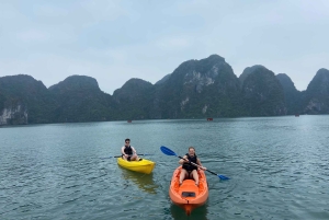 Eventyr i den skjulte Halong-bugt: huler, landsbyer og kajak