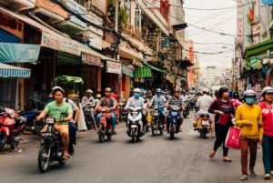 Ho Chi Minh City: Private City Tour Off the Beaten Track