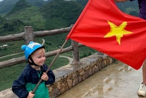 Ha Giang Loop Car 3 dagen 2 nachten door OHC Travel