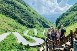 Ha Giang Loop Car 3 dagen 2 nachten door OHC Travel