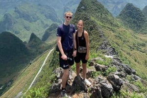Ha Giang Loop Car 3 dagen 2 nachten door OHC Travel
