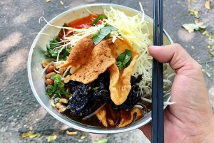 Ho Chi Minh: Excursão gastronômica original a pé com comida local