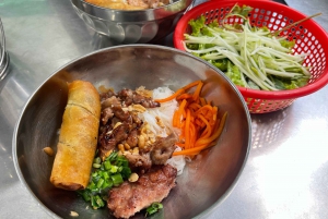 Ho Chi Minh: Excursão gastronômica original a pé com comida local