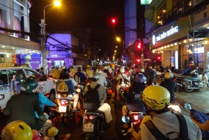 Ho Chi Minh: 5-hour Private Sightseeing & Street Food Tour