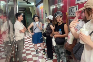 Ho Chi Minh: Bike Tour of Local Markets, Coffee & History