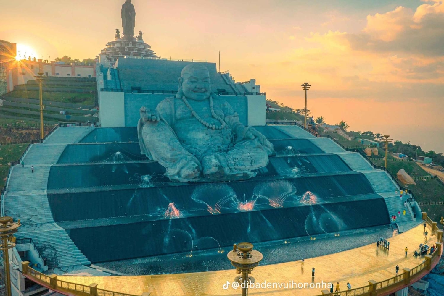 Ho Chi Minh: funivia della Montagna della Vergine Nera e Tempio Cao Dai