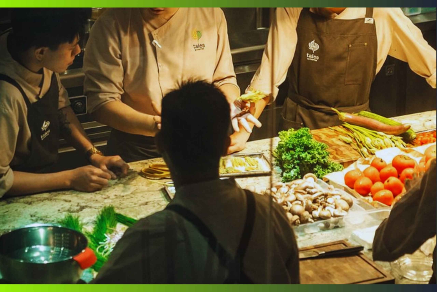 Ho Chi Minh City: 4 Fine Dining Restaurants Tour with Drinks