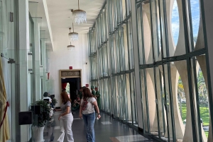 Ciudad Ho Chi Minh: arte, cultura y atardecer en una azotea