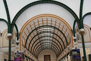 Ciudad Ho Chi Minh: arte, cultura y atardecer en una azotea