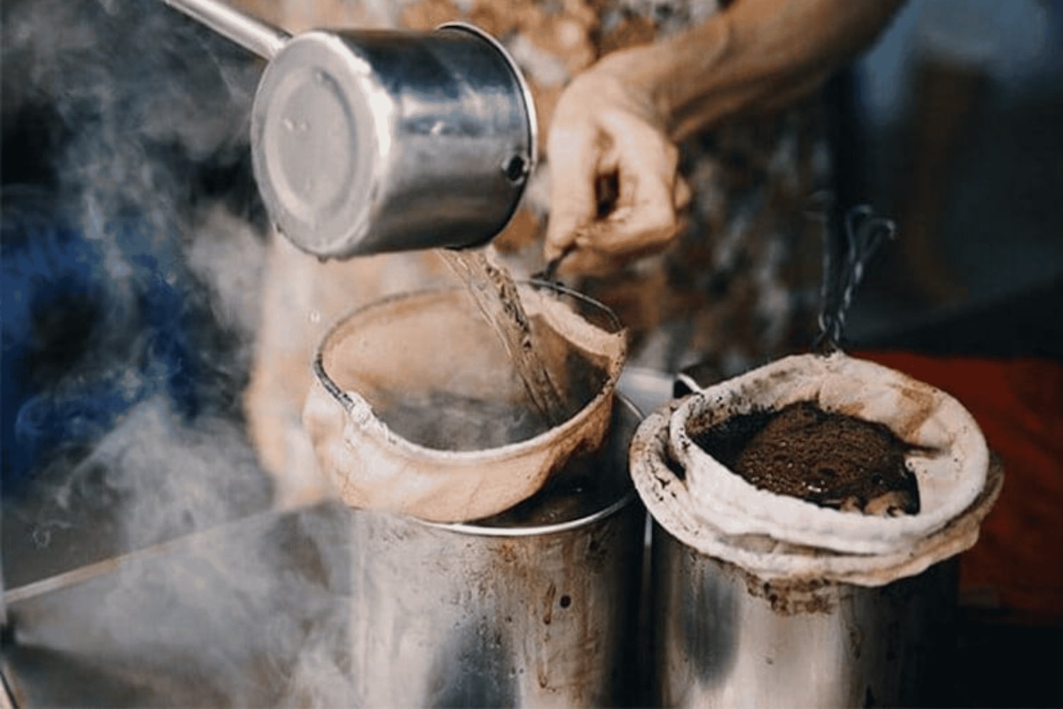 Ho Chi Minh City: tour della cultura del caffè con laboratorio