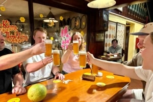 Ho Chi Minh City: Craft Beer and Local Food Tour by Scooter