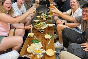 Ho Chi Minh City: Craft Beer and Local Food Tour by Scooter