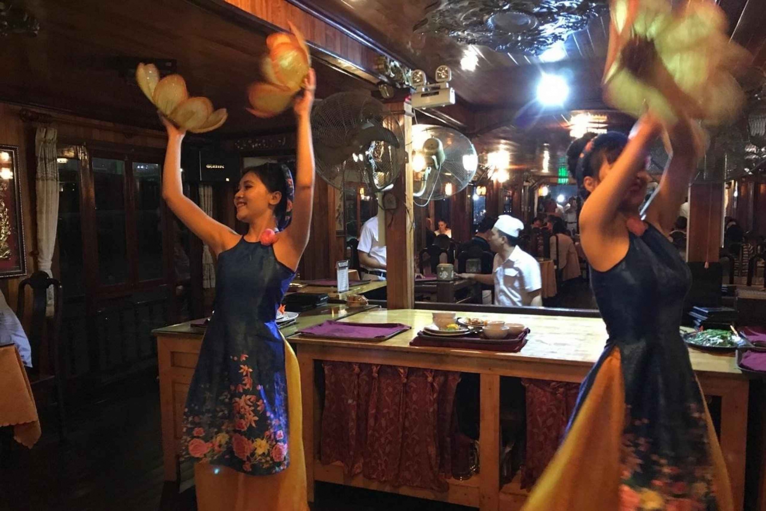 Ho Chi Minh City: Deluxe Dining Cruise