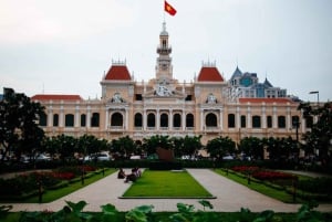 Ho Chi Minh City: Walking Tour with Local Guide