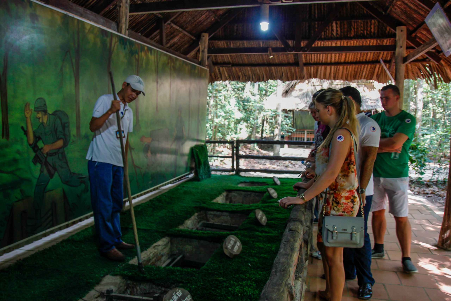Ho Chi Minh City: Full-Day Tour of Cu Chi Tunnels
