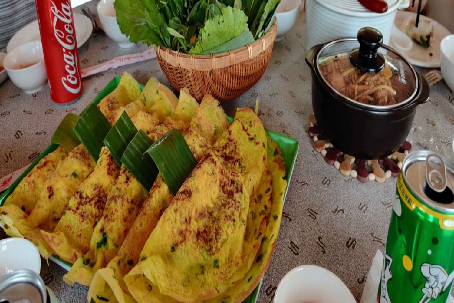 Ho Chi Minh City: Half-Day Walking Foodie Tour