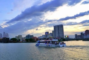 Ho Chi Minh City: Lively Saigon River Sighseeing Cruise