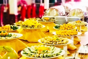 Ho Chi Minh City Night Tour: Bitexco Tower and Dinner Cruise