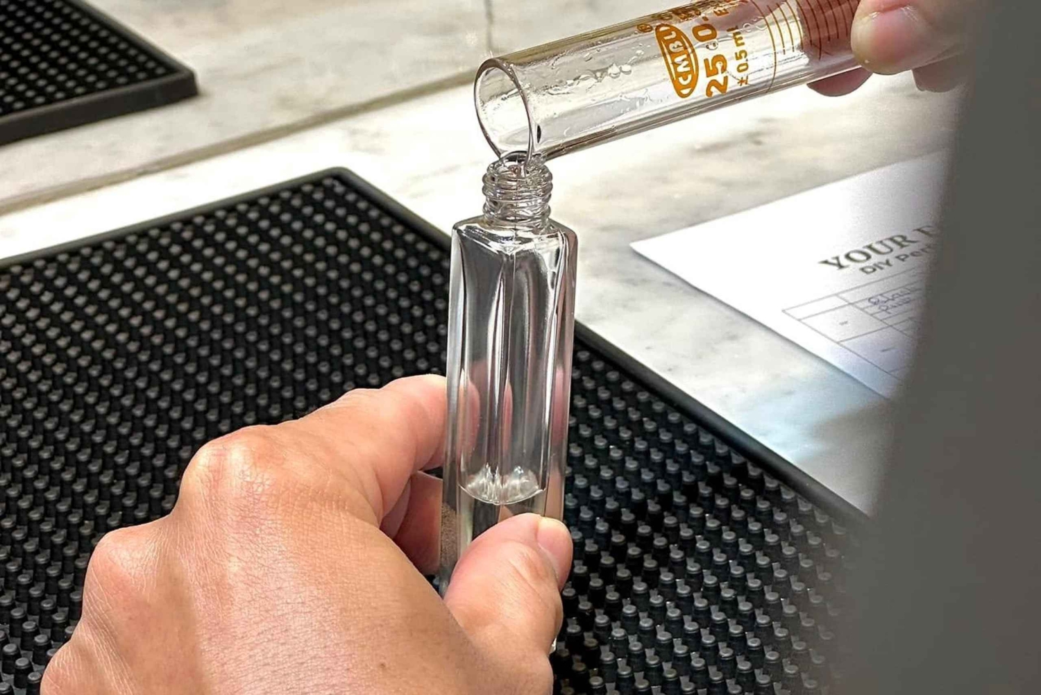 Ho Chi Minh City: laboratorio di profumeria con Scent of Saigon