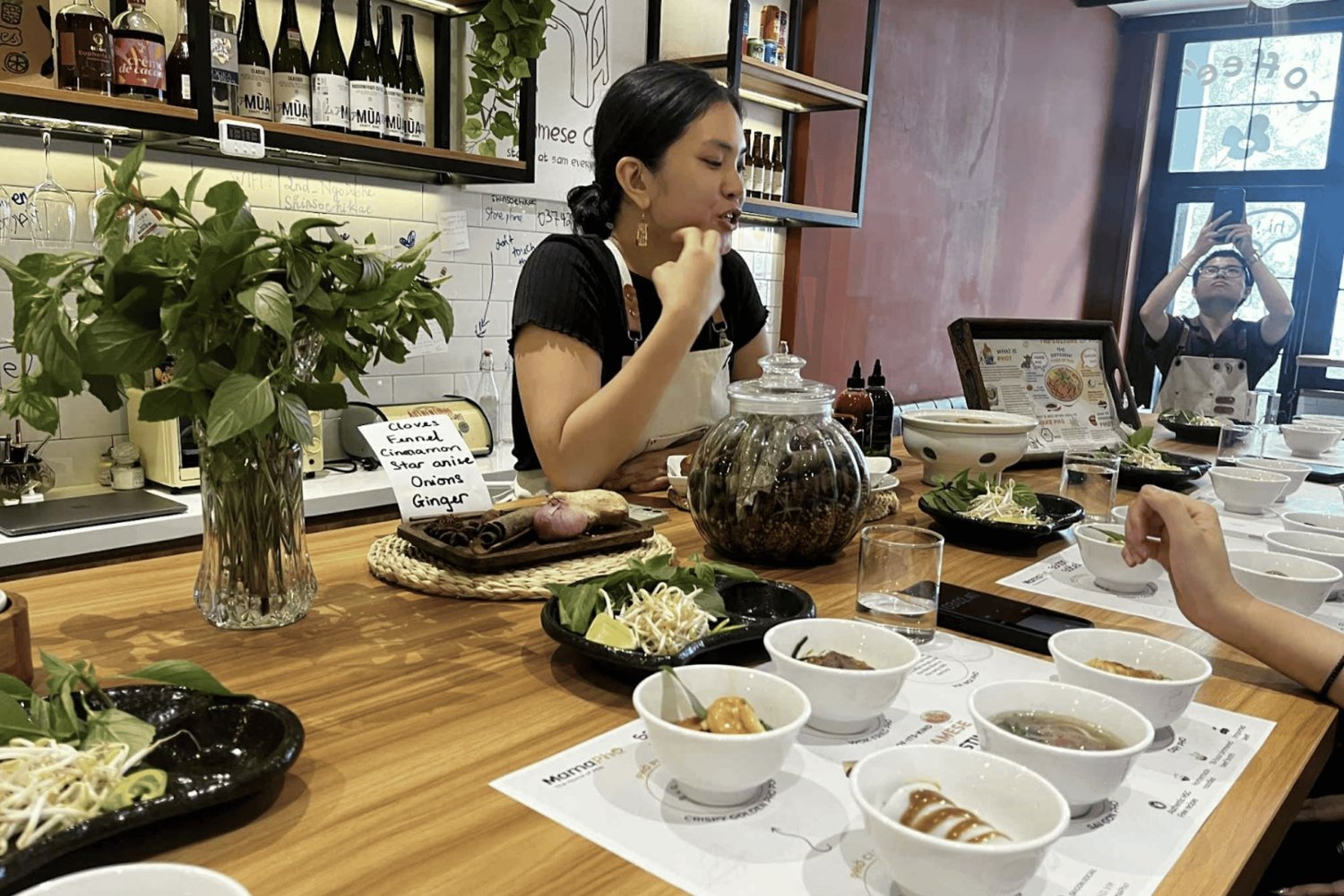 Ho Chi Minh City: Pho Tasting Tour With 6 Different Types