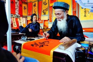 Ho Chi Minh City: Private Calligraphy Workshop with Tea