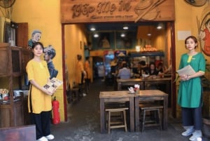 Ho Chi Minh City: Private Walking Food Tour - Car Transfer