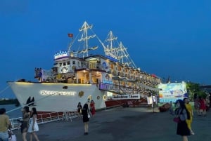 Ho Chi Minh City: Saigon River Dinner Cruise kanssa Pickup