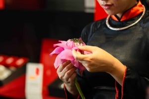 Ho Chi Minh City: Vietnamese Lotus Tea Culture Experience