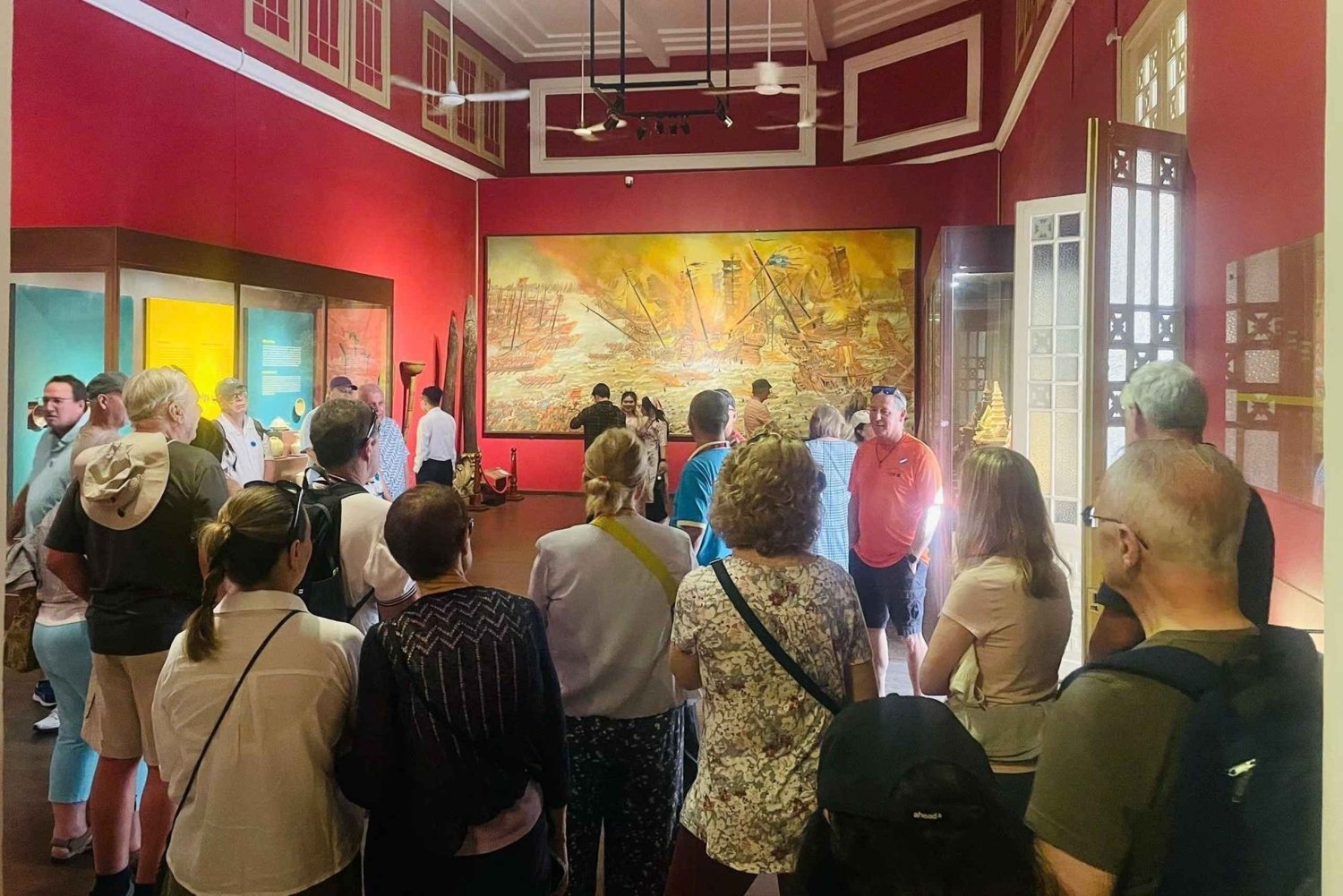 Ho Chi Minh City: Zoo & History Museum Guided Tour