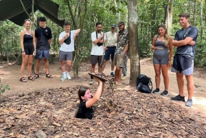 Ho Chi Minh: Cu Chi Tunnels & Pottery Workshop Tour & Lunch
