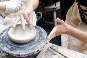 Ho Chi Minh: Cu Chi Tunnels & Pottery Workshop Tour & Lunch