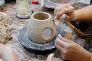 Ho Chi Minh: Cu Chi Tunnels & Pottery Workshop Tour & Lunch