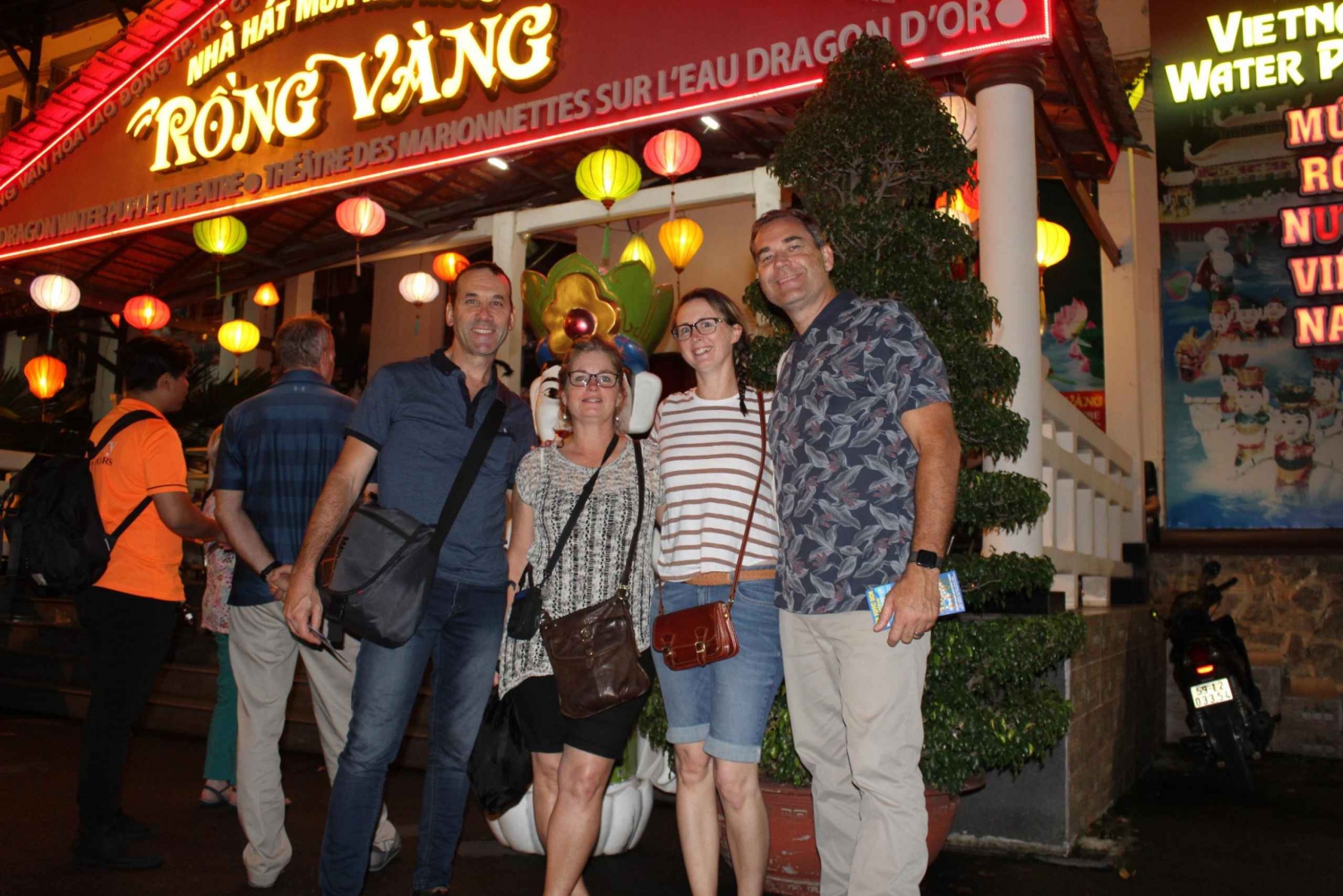 Ho Chi Minh: Evening Cultural Experience