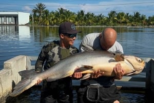 Ho Chi Minh: Jednodniowa wycieczka na połów gigantycznych potworów