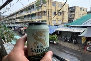 Ho Chi Minh: Alkuperäinen katukeittiöruokakierros ruokailijoiden kanssa