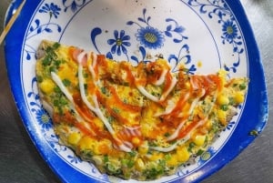 Ho Chi Minh: Alkuperäinen katukeittiöruokakierros ruokailijoiden kanssa