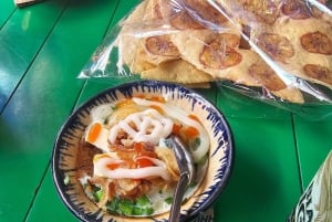 Ho Chi Minh: Alkuperäinen katukeittiöruokakierros ruokailijoiden kanssa