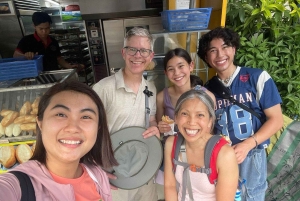 Ho Chi Minh: Alkuperäinen katukeittiöruokakierros ruokailijoiden kanssa