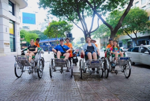 Ho Chi Minh: Private City Tour and Dinner Cruise with Buffet