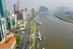 Ho Chi Minh: Paseo en barco con cena por el río Saigón: espectáculo y relax