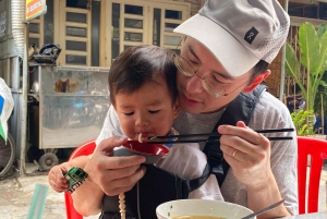 Ho Chi Minh City: Tour gastronomico privato a piedi con 13 degustazioni
