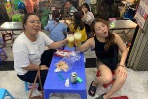 Ho Chi Minh City: Privat madtur til fods med 13 smagsprøver