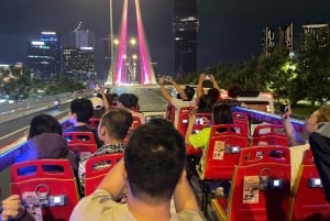 Espectáculo de títeres acuáticos, autobús acuático y autobús turístico en Ho Chi Minh