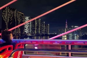 Espectáculo de títeres acuáticos, autobús acuático y autobús turístico en Ho Chi Minh