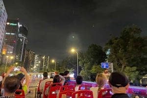 Espectáculo de títeres acuáticos, autobús acuático y autobús turístico en Ho Chi Minh