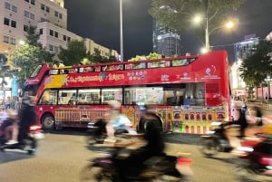 Espectáculo de títeres acuáticos, autobús acuático y autobús turístico en Ho Chi Minh
