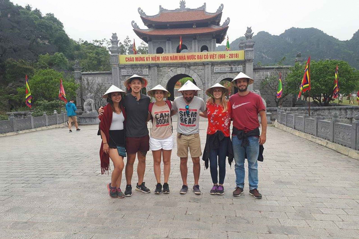 Hoa Lu and Tam Coc 1-Day Tour