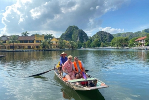 Hoa lu, Tam Coc, Mua Cave hiking full day Tour