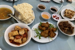 From Hanoi: Tam Coc, Hoa Lu & Mua Caves Full-Day Trip