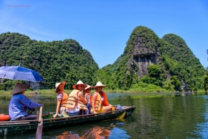 Hoa Lu - Trang An - Mua Cave with Lunch & Limousine bus